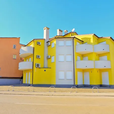 Bosankic Apartamento Pula